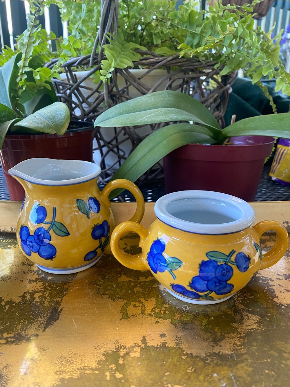April Cornell Yellow Creamer and Sugar Bowl Set with Blueberry Floral Design